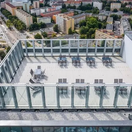Hanza Tower Club Spa & Sauna & Jacuzzi & Pool *