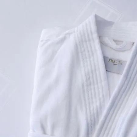 アパート Hanza Tower Club Spa & Sauna & Jacuzzi & Pool シュチェチン